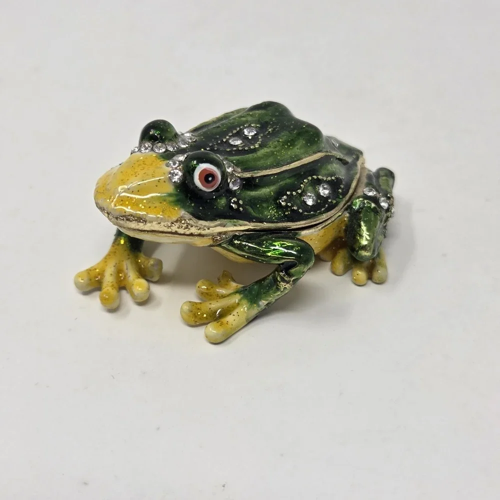 Small Green Frog Hinged Metal Enameled Crystal Whimsical Trinket Box Magnetic‎